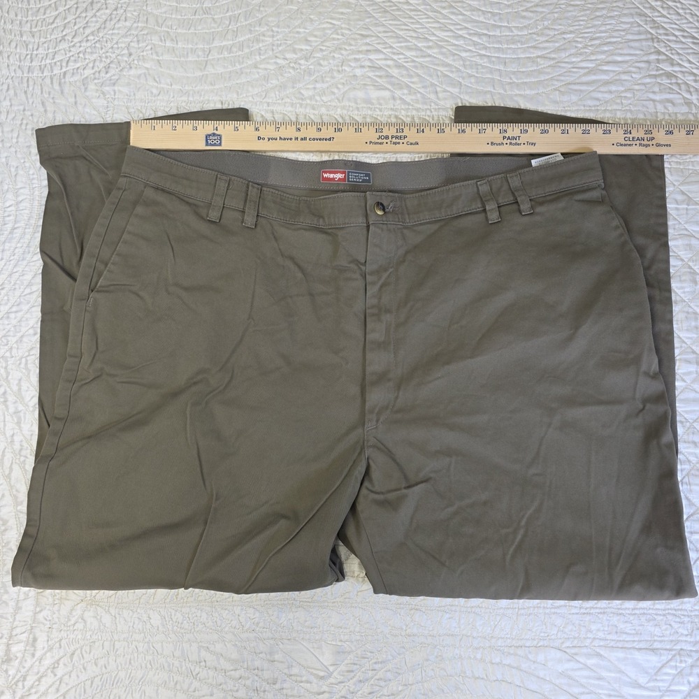 Wrangler Comfort Solutions Series Mens 46x30 Pants Tan Khaki Cotton Blend Casual - Picture 2 of 9